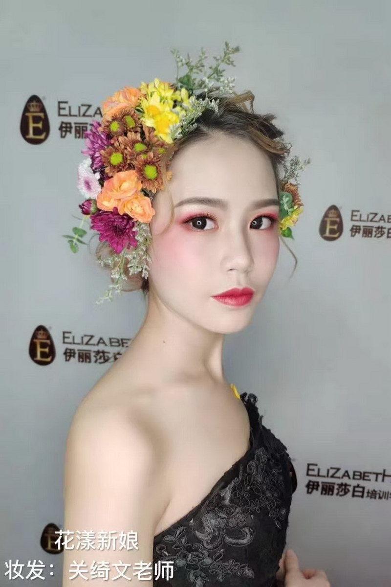 花漾新娘,8月伊丽莎白化妆作品鲜花新娘造型